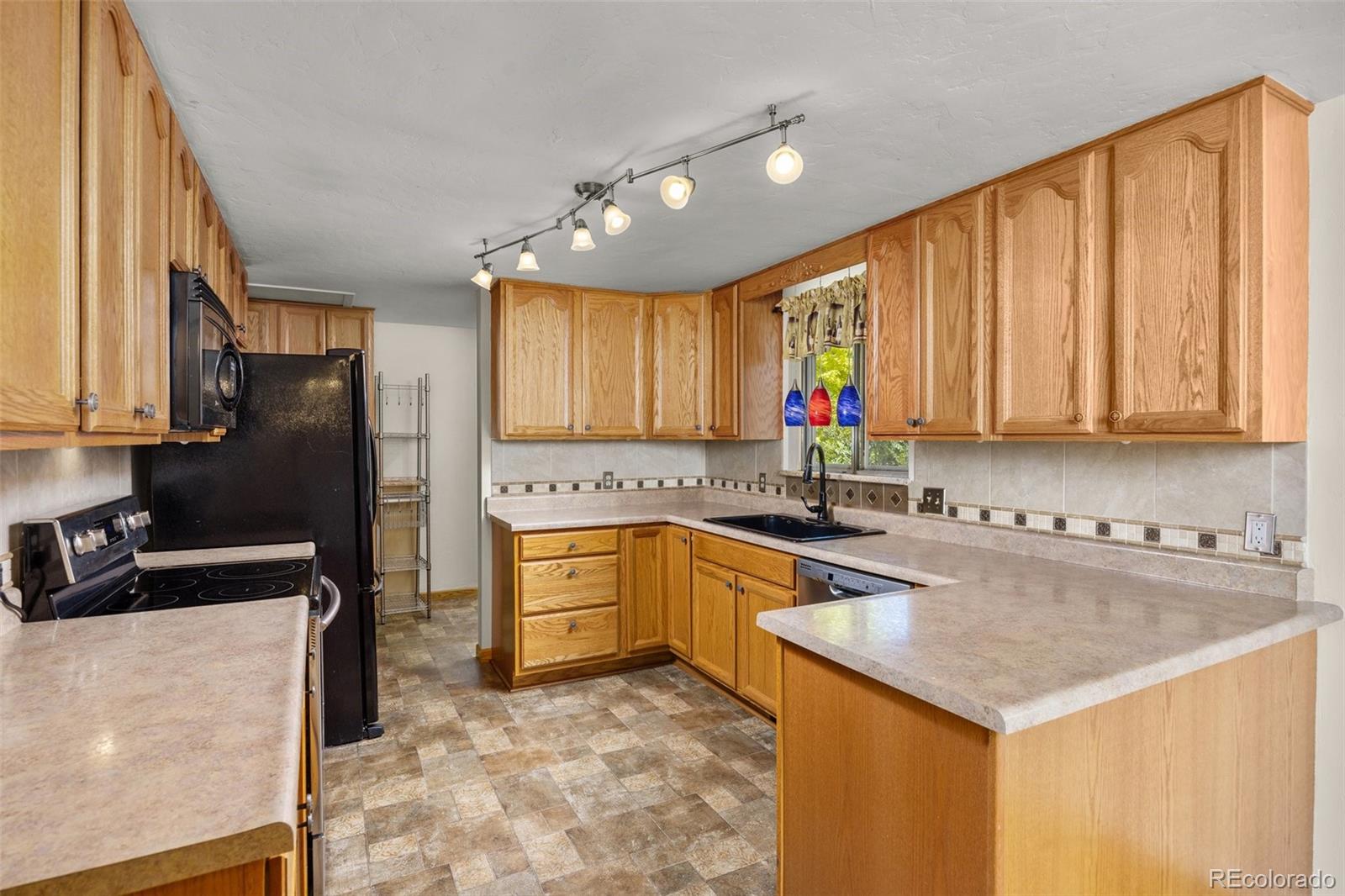 MLS Image #8 for 1026  spencer street,longmont, Colorado