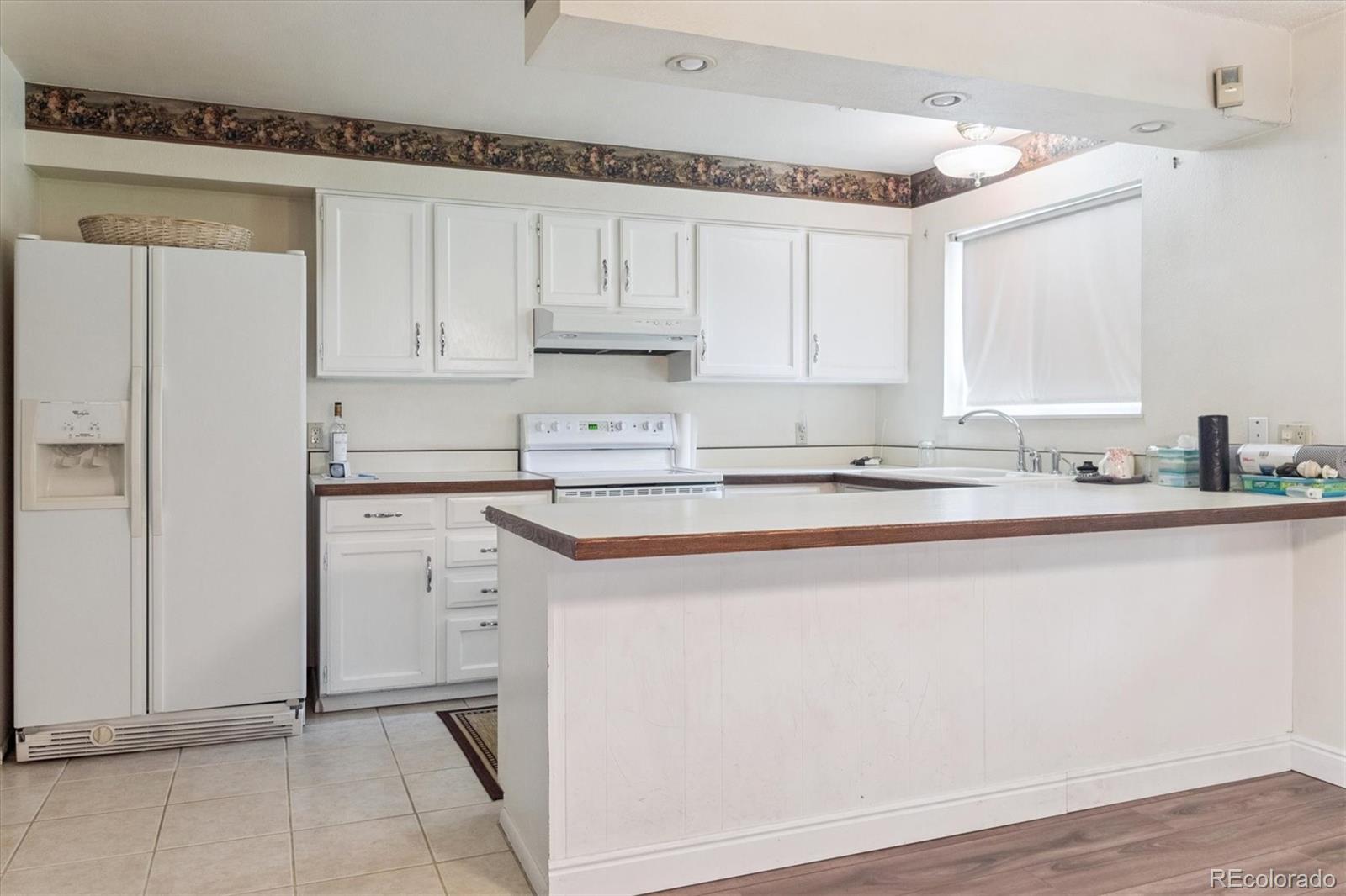 MLS Image #9 for 372  vance street,lakewood, Colorado