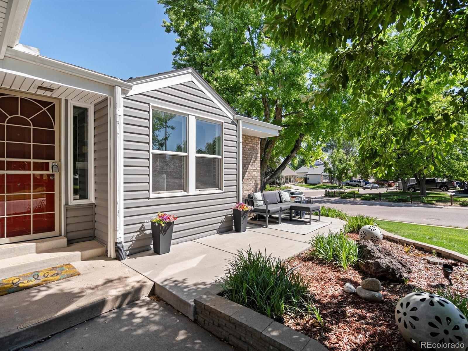 MLS Image #2 for 8915 w quarto place,littleton, Colorado