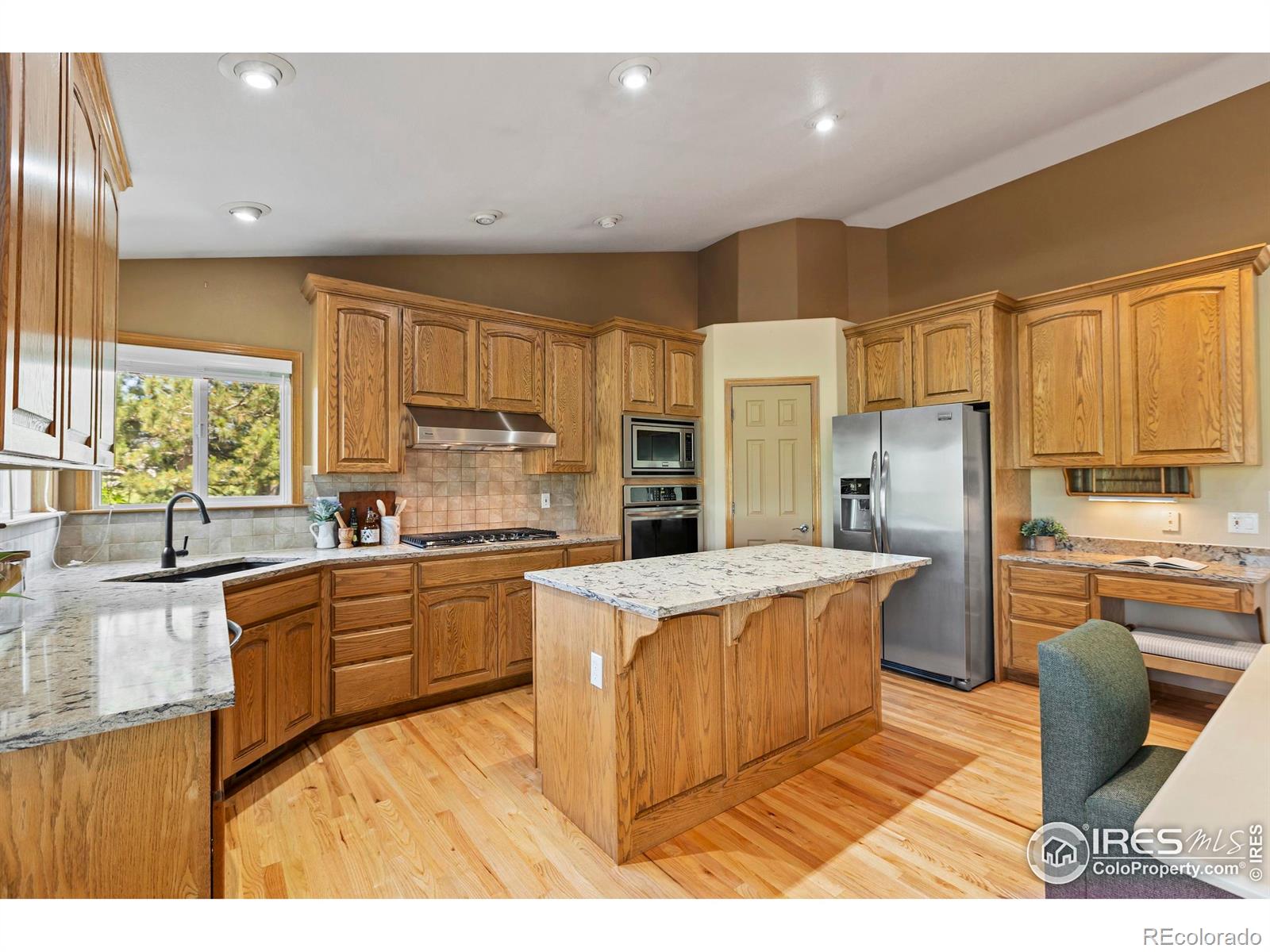 MLS Image #13 for 4988  hames court,loveland, Colorado