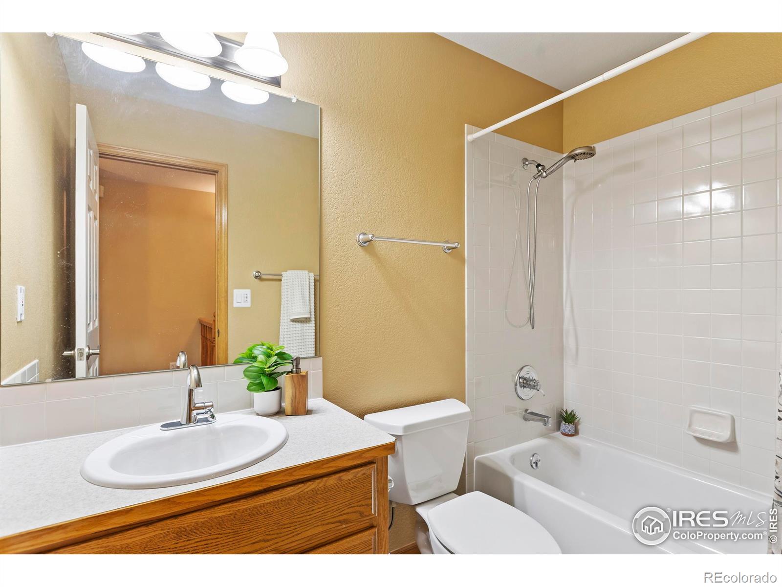 MLS Image #23 for 4988  hames court,loveland, Colorado