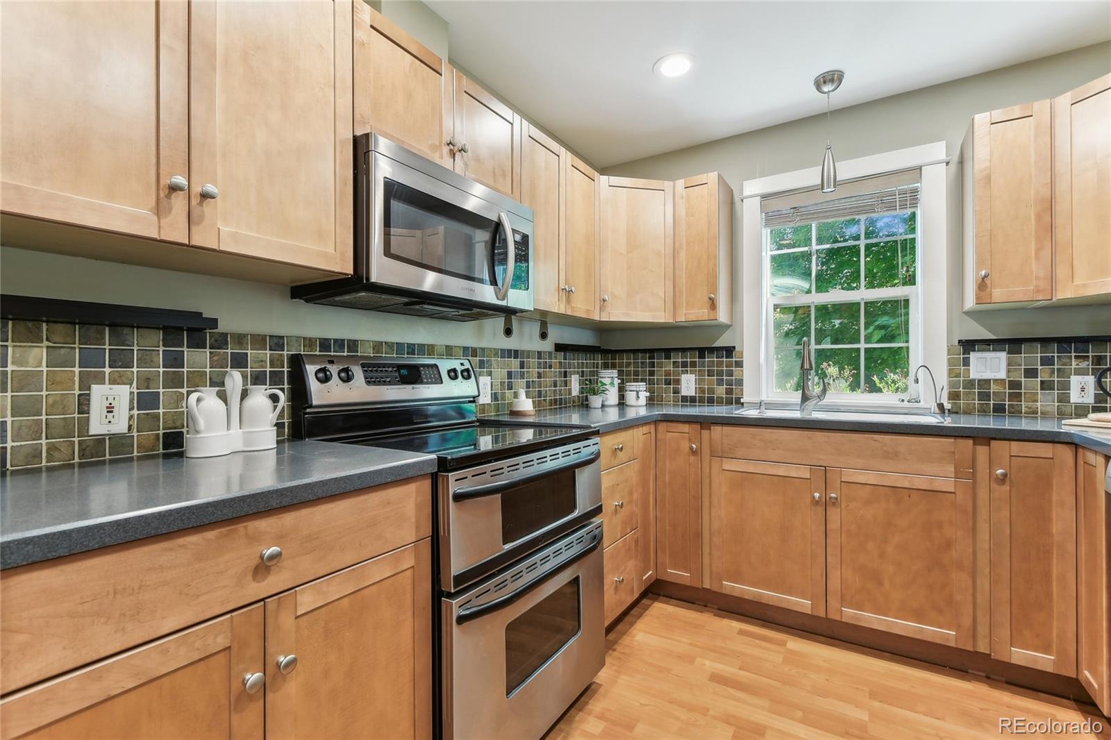 MLS Image #7 for 1121  juniper court,fort collins, Colorado