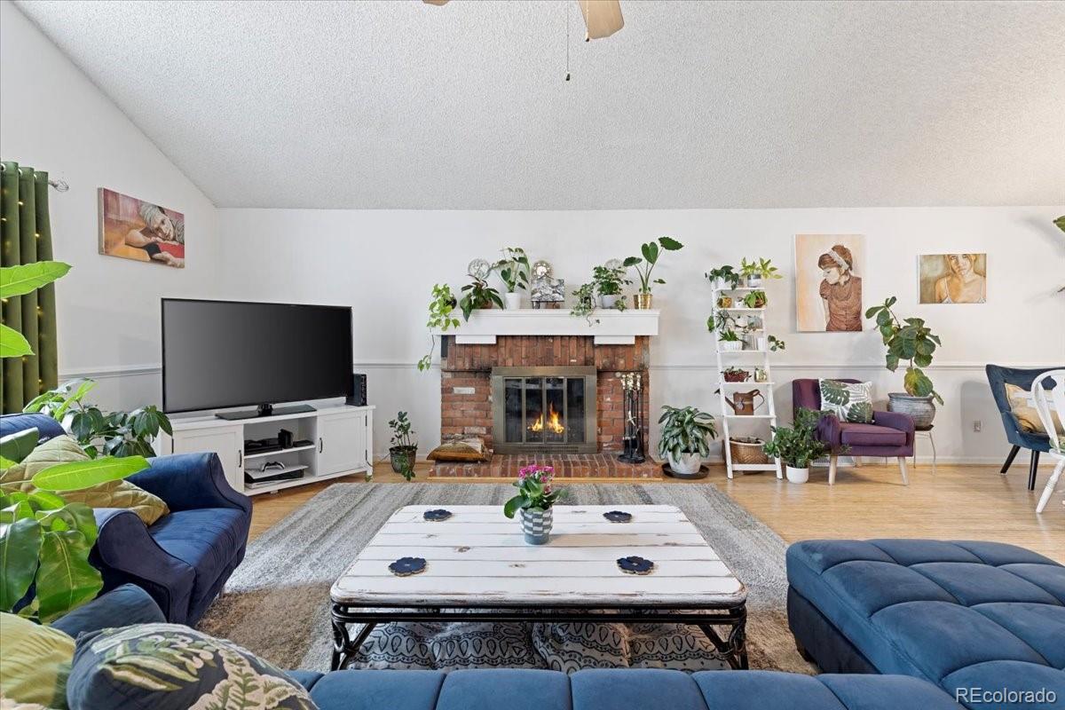 MLS Image #4 for 12466 e amherst circle,aurora, Colorado