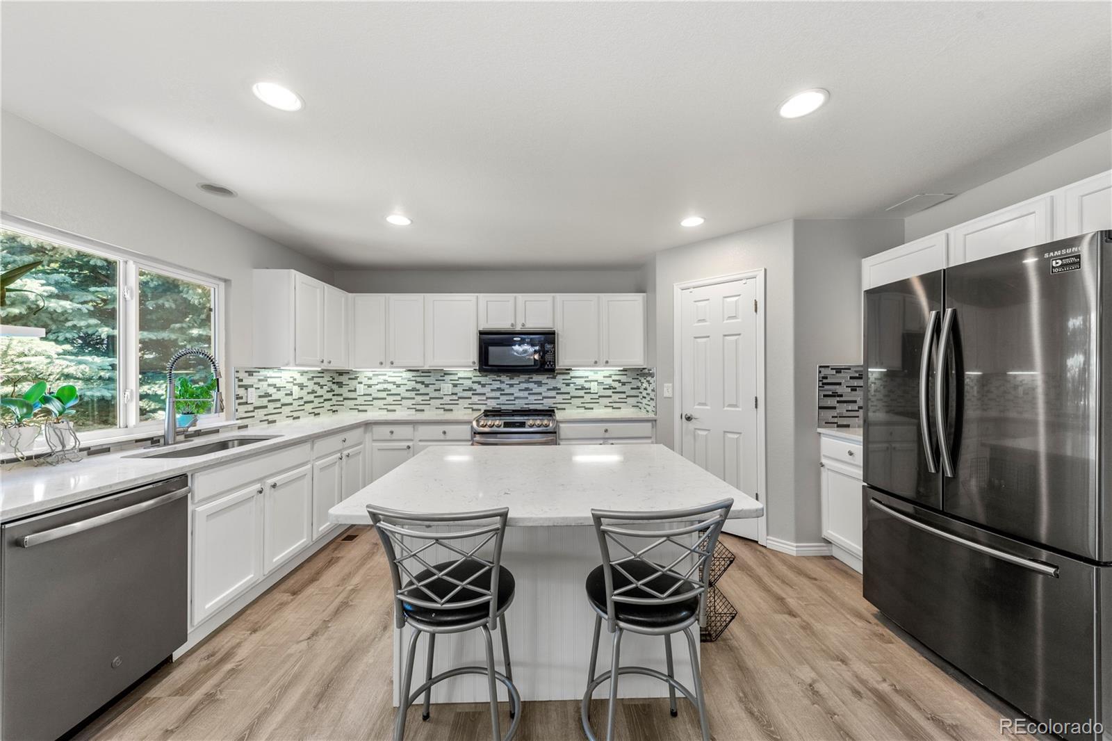 MLS Image #1 for 21885  whirlaway avenue,parker, Colorado