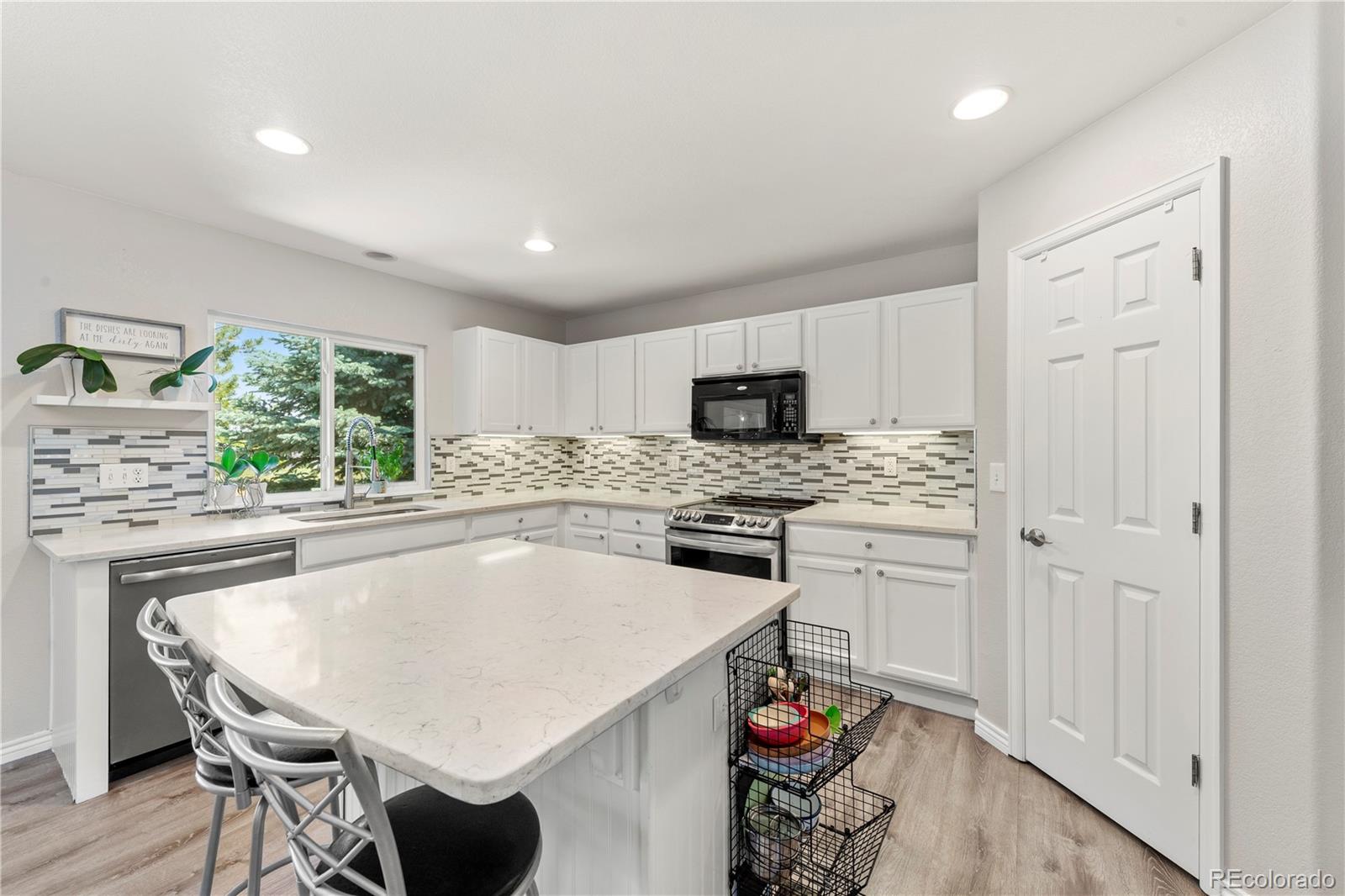 MLS Image #2 for 21885  whirlaway avenue,parker, Colorado