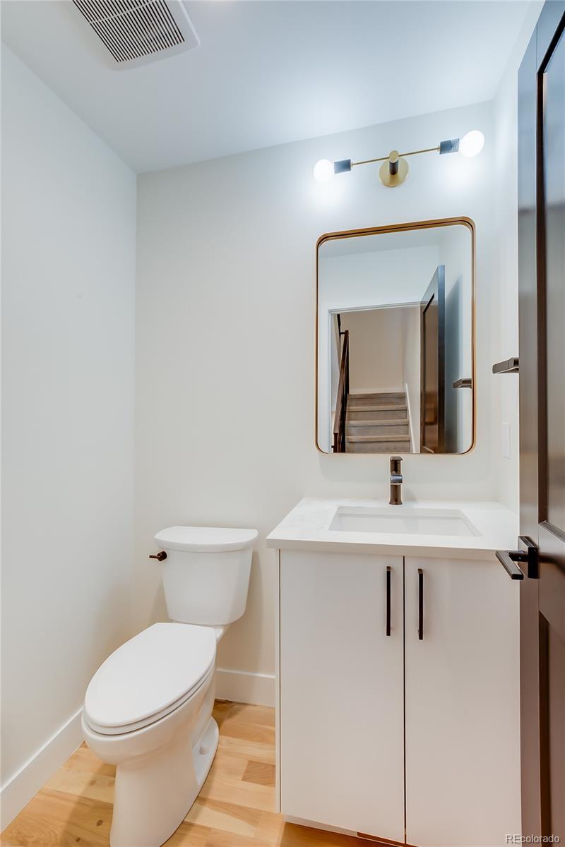 MLS Image #15 for 2400 s delaware street,denver, Colorado