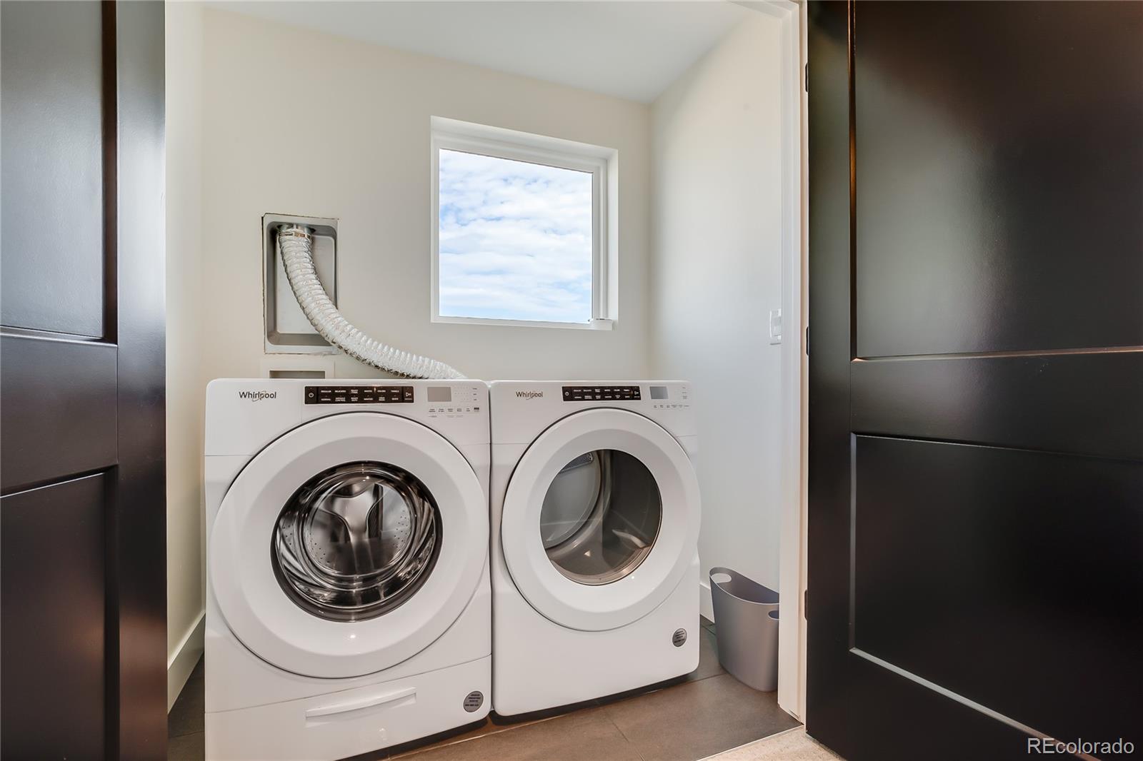 MLS Image #27 for 2400 s delaware street,denver, Colorado