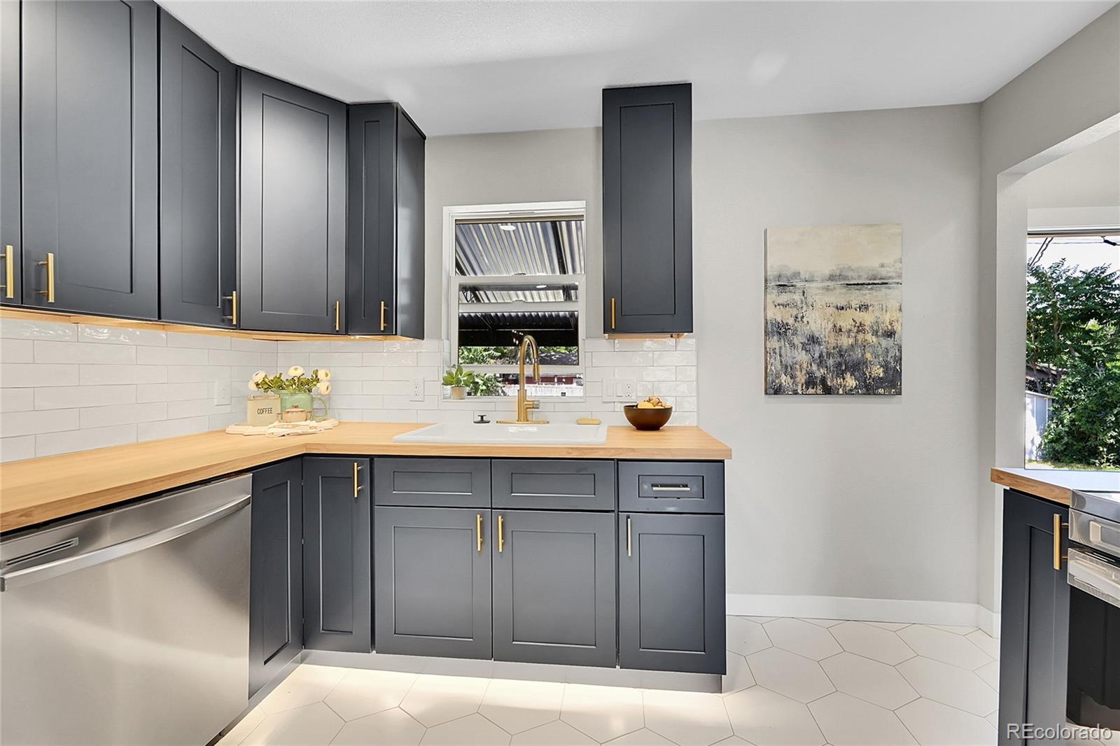 MLS Image #16 for 7011  poplar street,commerce city, Colorado