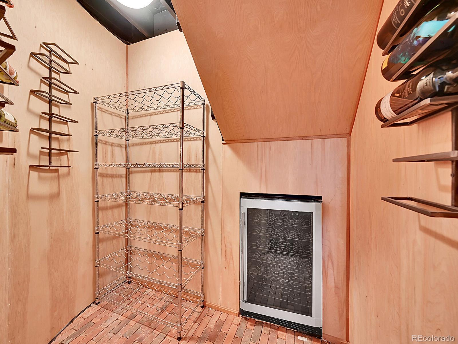 MLS Image #30 for 6550 e 6th avenue parkway,denver, Colorado