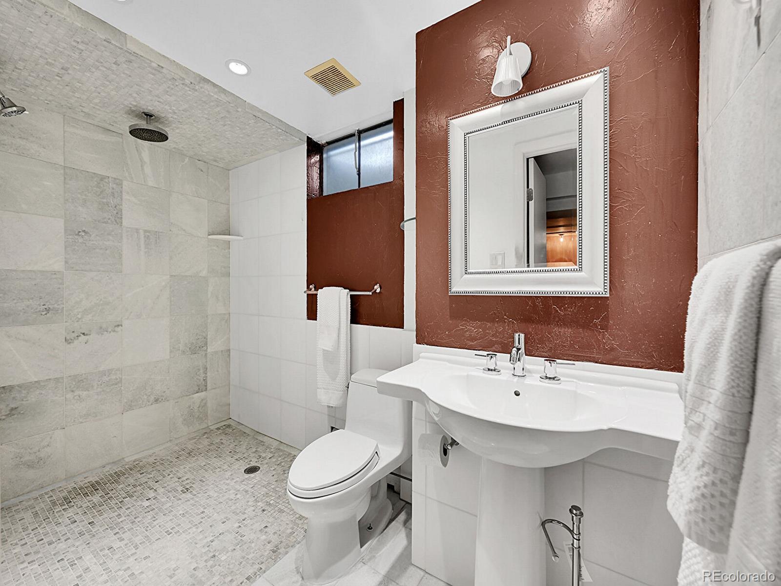MLS Image #33 for 6550 e 6th avenue parkway,denver, Colorado