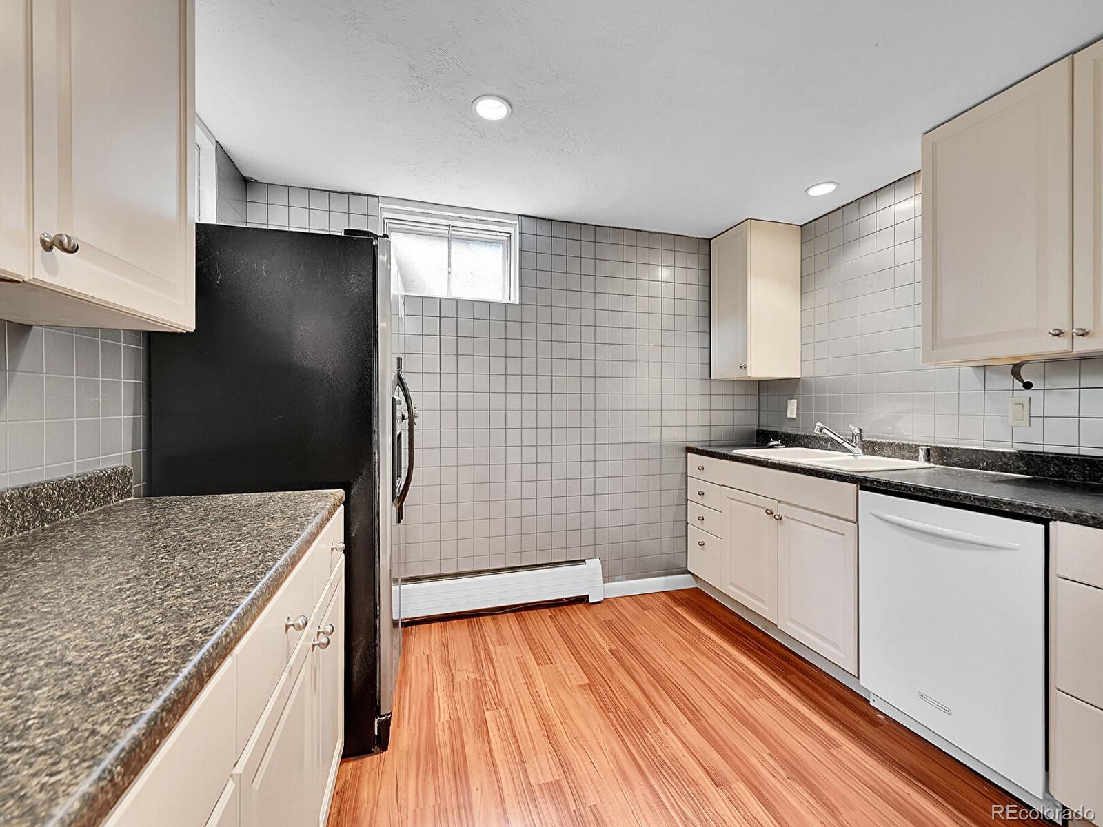 MLS Image #35 for 6550 e 6th avenue parkway,denver, Colorado