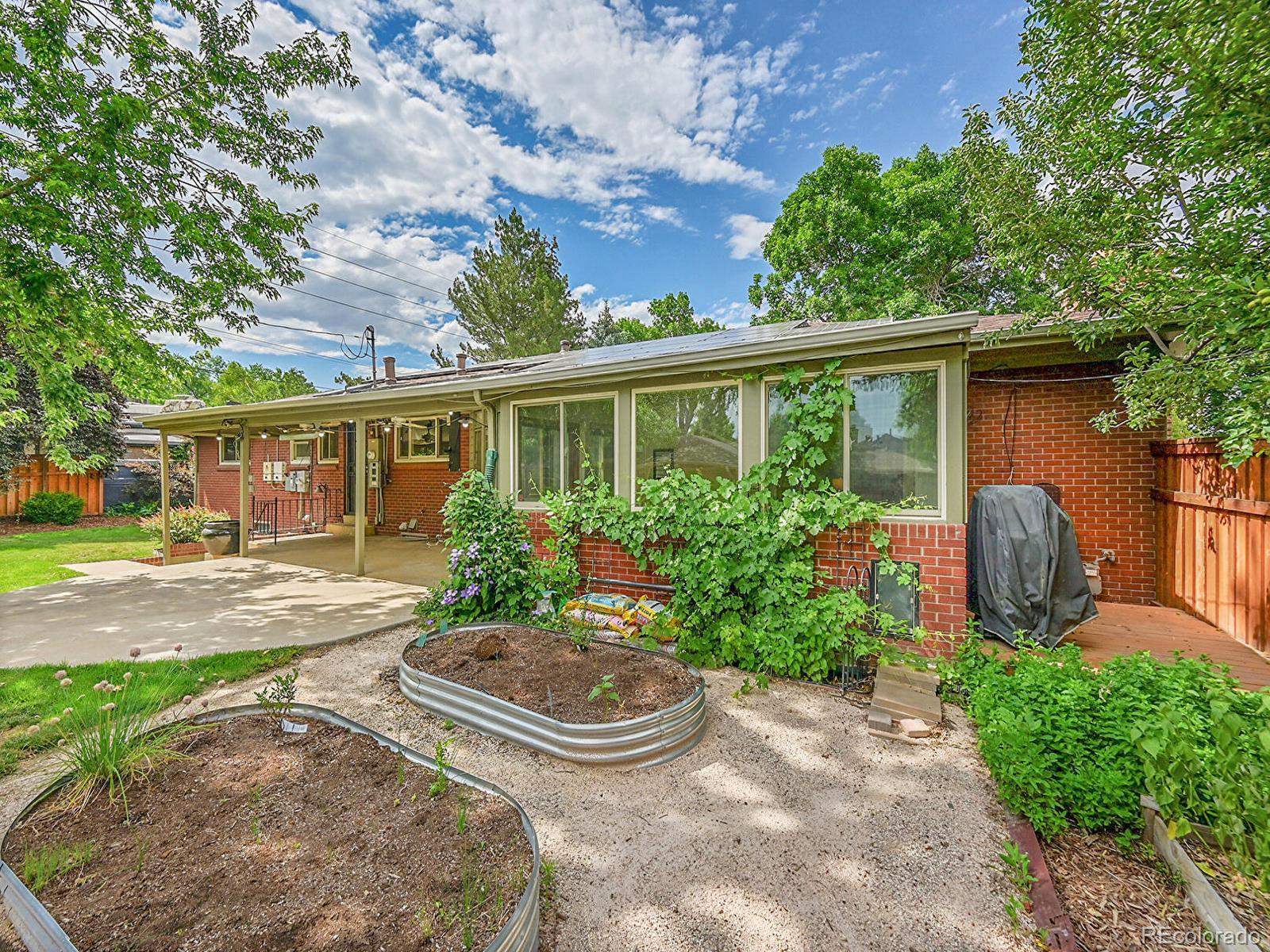 MLS Image #37 for 6550 e 6th avenue parkway,denver, Colorado