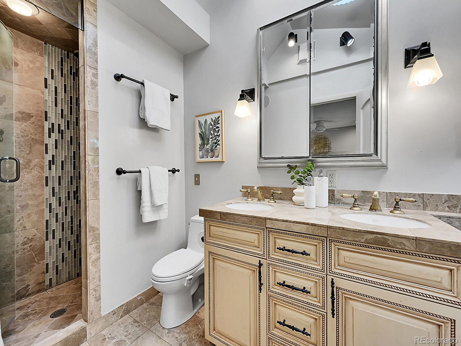 MLS Image #7 for 6550 e 6th avenue parkway,denver, Colorado