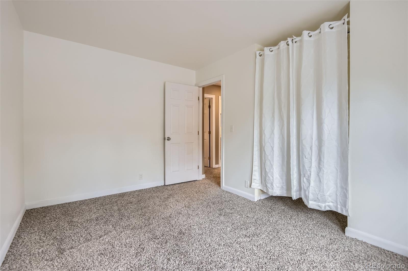 MLS Image #14 for 8759 e roundtree avenue,greenwood village, Colorado