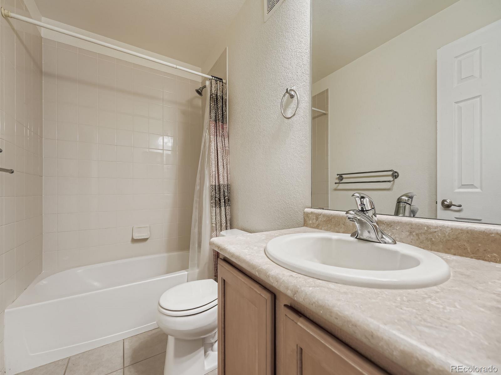 MLS Image #17 for 7531 s quemoy street,aurora, Colorado