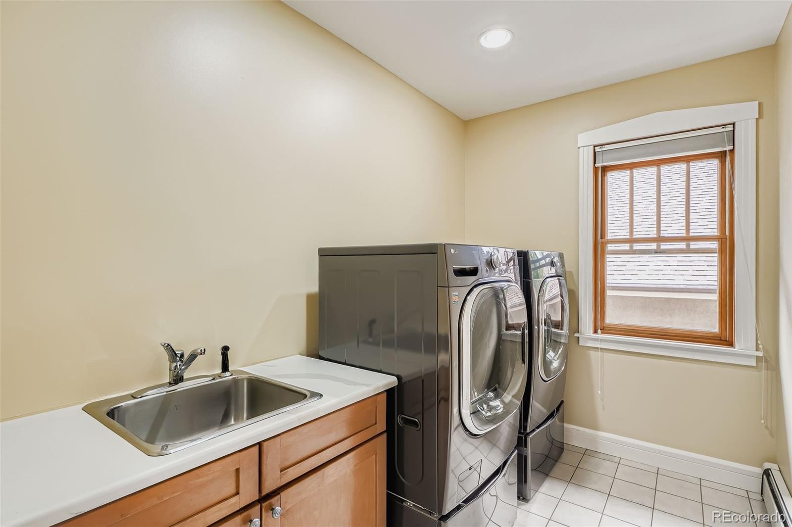 MLS Image #31 for 510 s race street,denver, Colorado