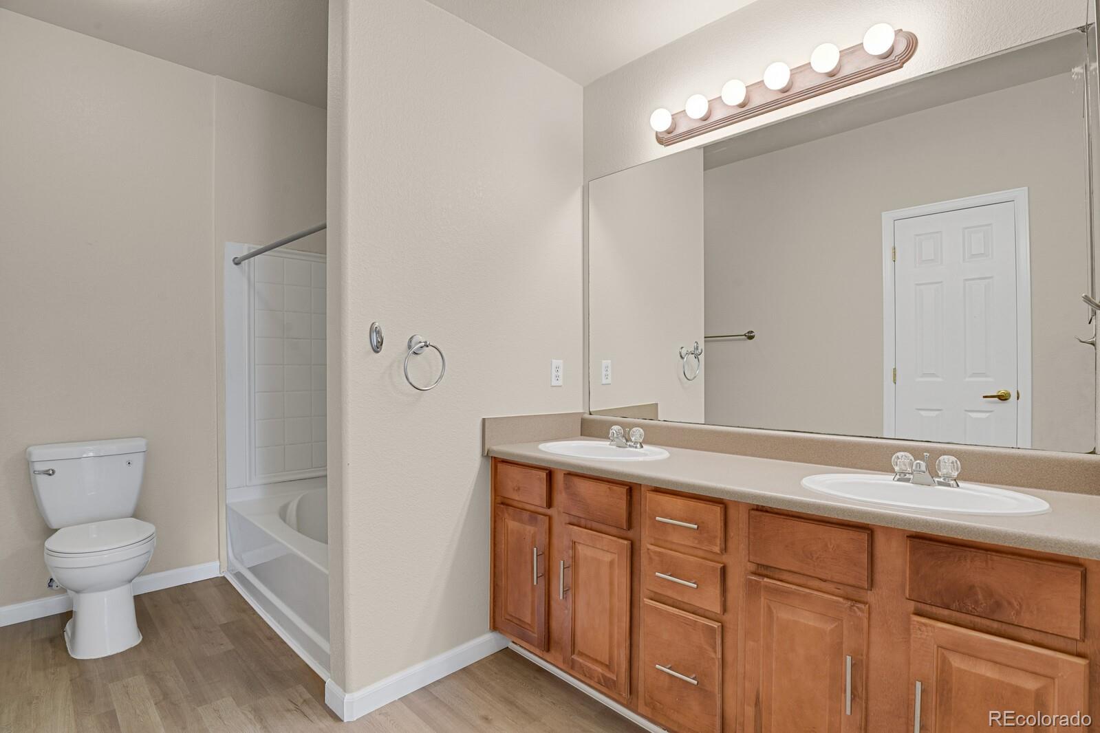 MLS Image #17 for 1801 s dunkirk street,aurora, Colorado