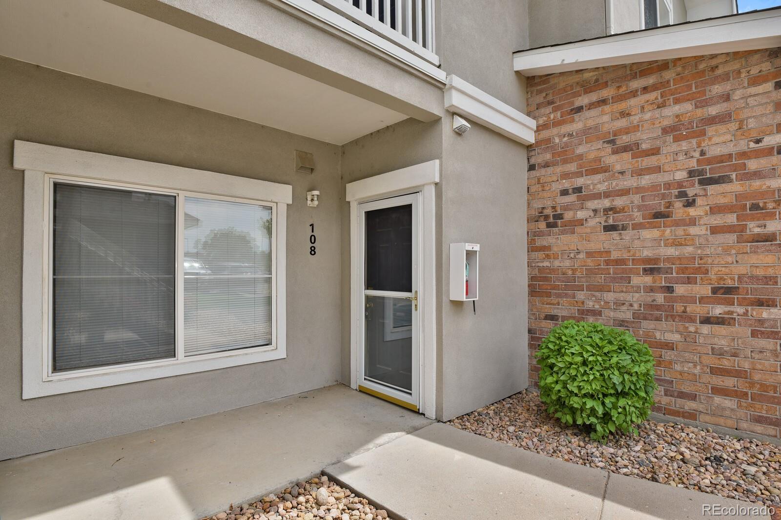 MLS Image #2 for 1801 s dunkirk street,aurora, Colorado