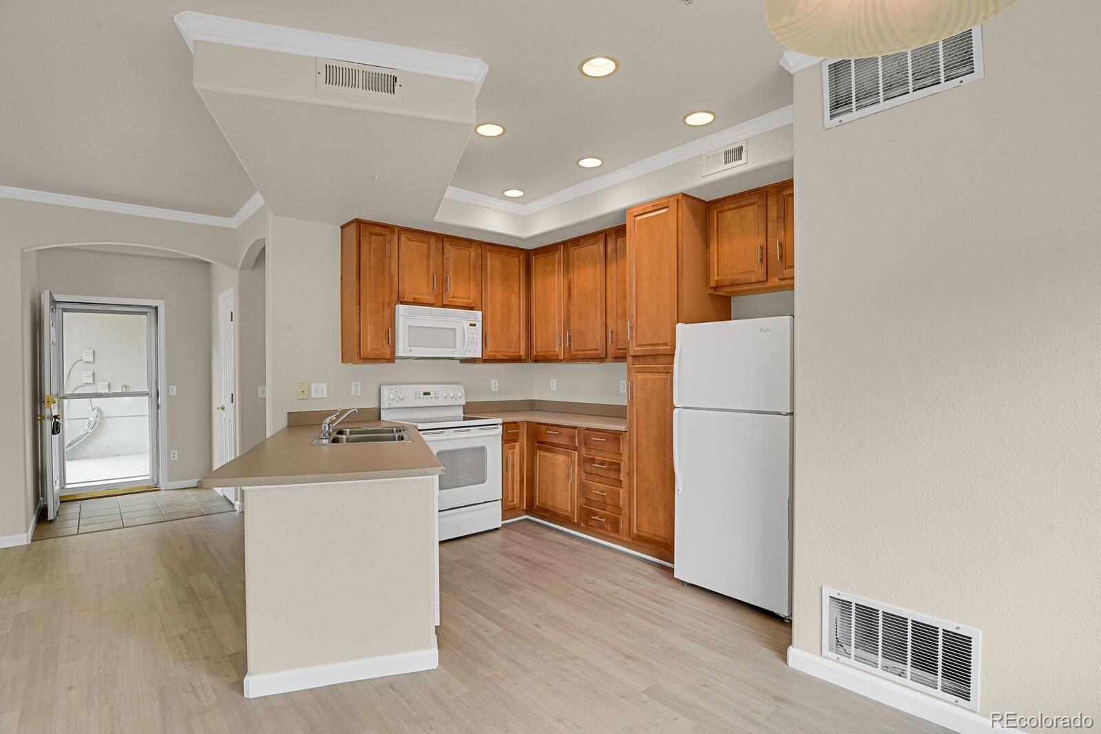 MLS Image #9 for 1801 s dunkirk street,aurora, Colorado
