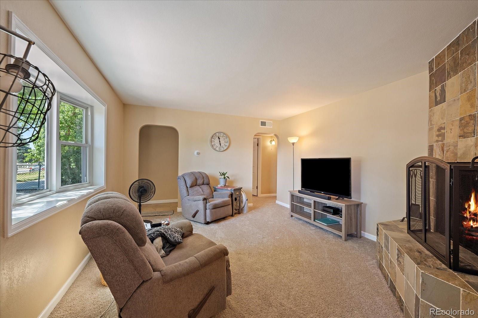 MLS Image #10 for 1561  phoenix court,thornton, Colorado