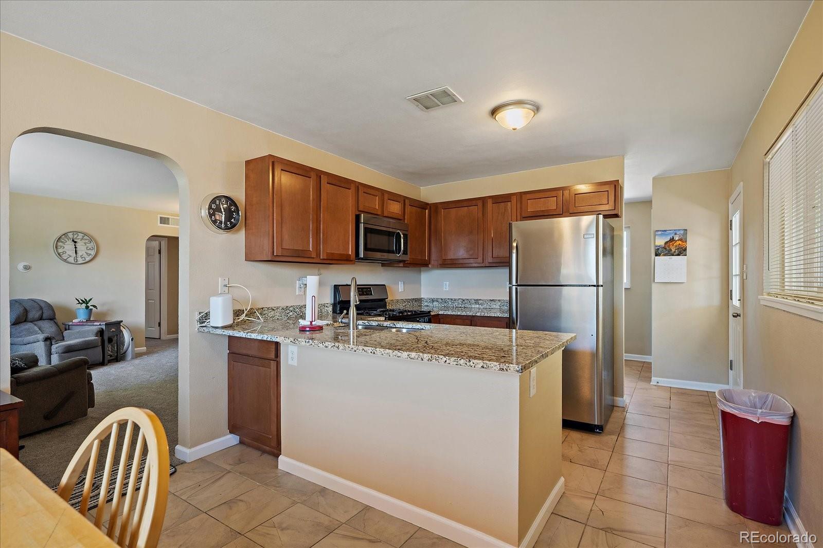 MLS Image #12 for 1561  phoenix court,thornton, Colorado
