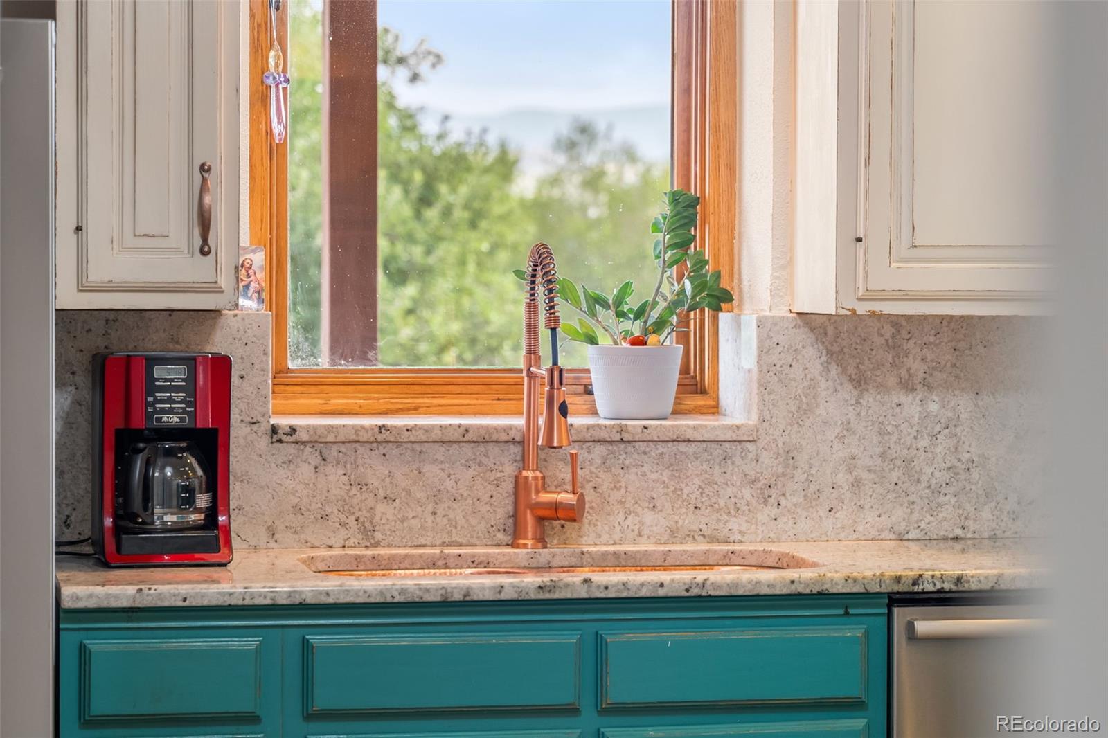 MLS Image #8 for 5115  bristol street,arvada, Colorado
