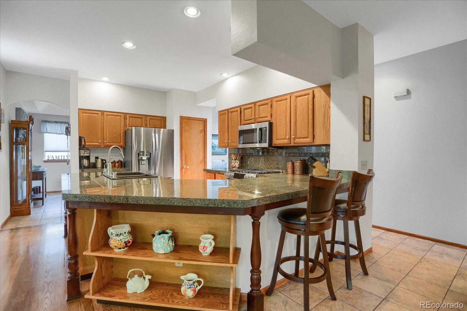 MLS Image #13 for 6112  alkire court,arvada, Colorado