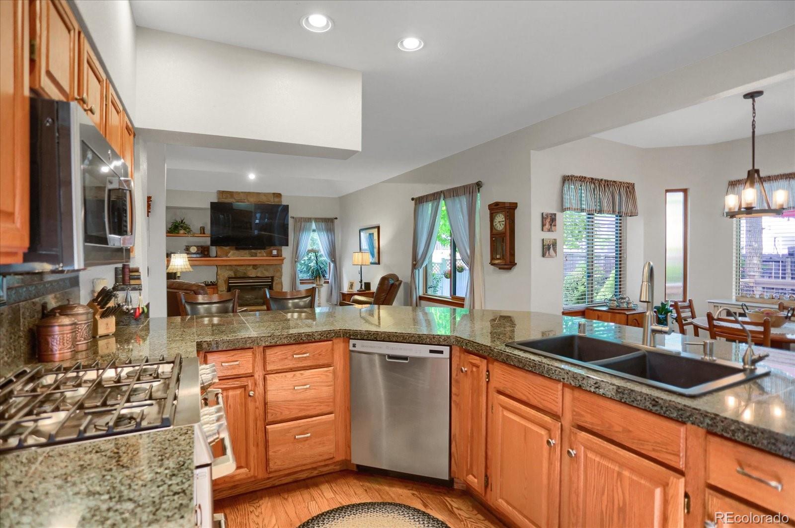 MLS Image #9 for 6112  alkire court,arvada, Colorado