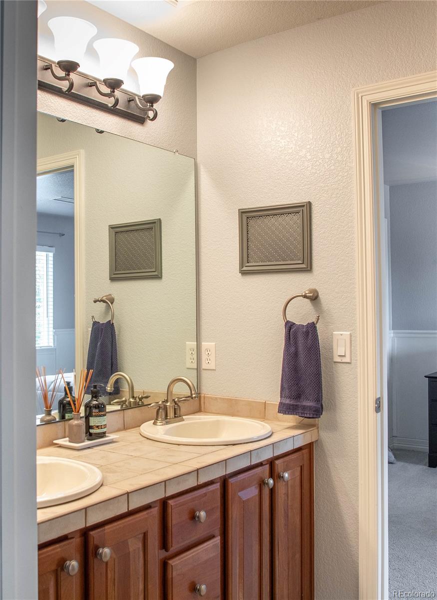 MLS Image #25 for 6588 s sheridan loop,littleton, Colorado