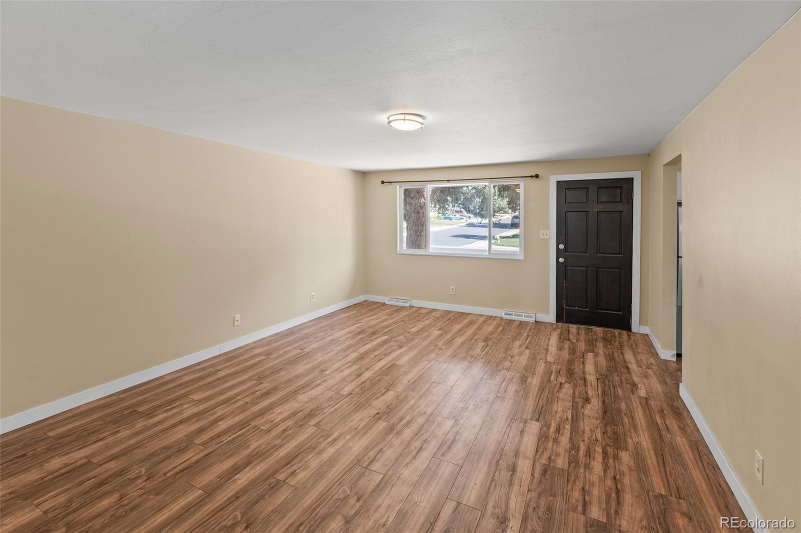MLS Image #4 for 9022 w washburn place,lakewood, Colorado