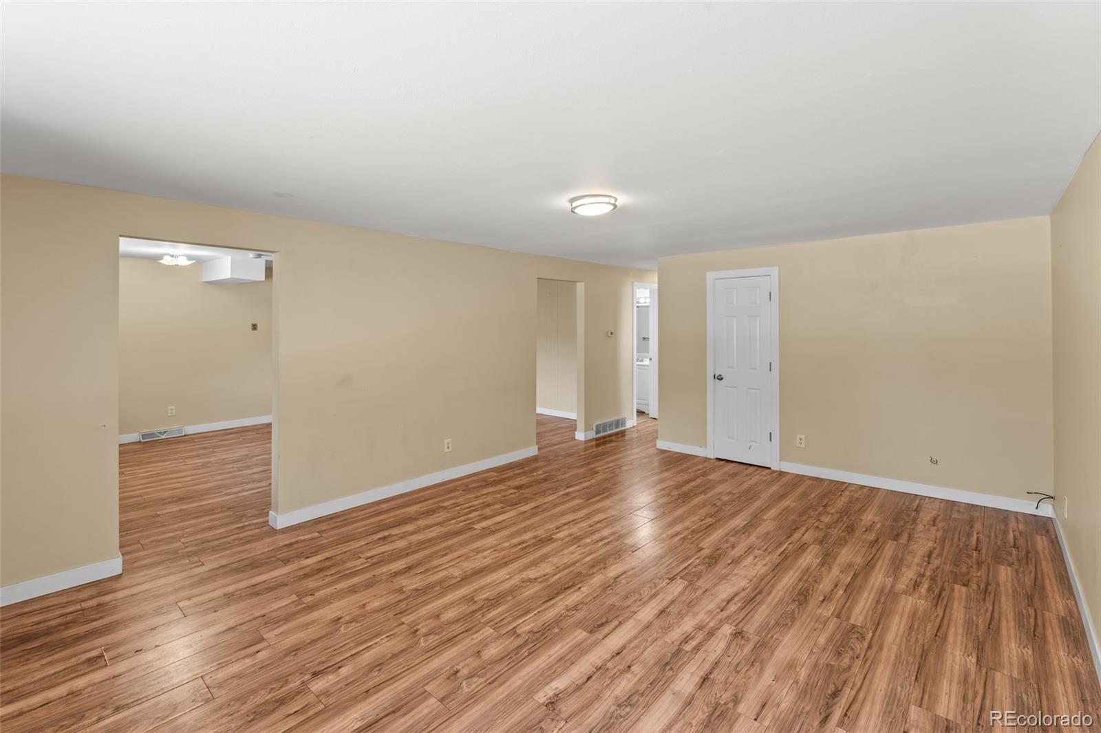 MLS Image #6 for 9022 w washburn place,lakewood, Colorado