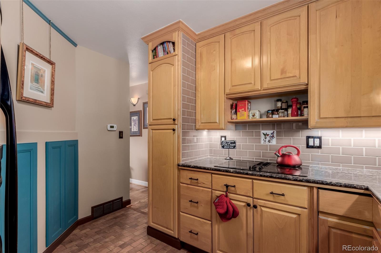 MLS Image #11 for 6043 s cody way,littleton, Colorado