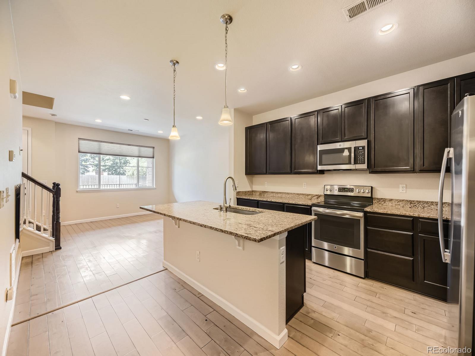 MLS Image #9 for 600 e dry creek place,littleton, Colorado