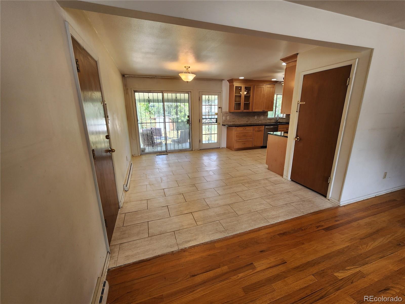 MLS Image #3 for 6525 e harvard avenue,denver, Colorado