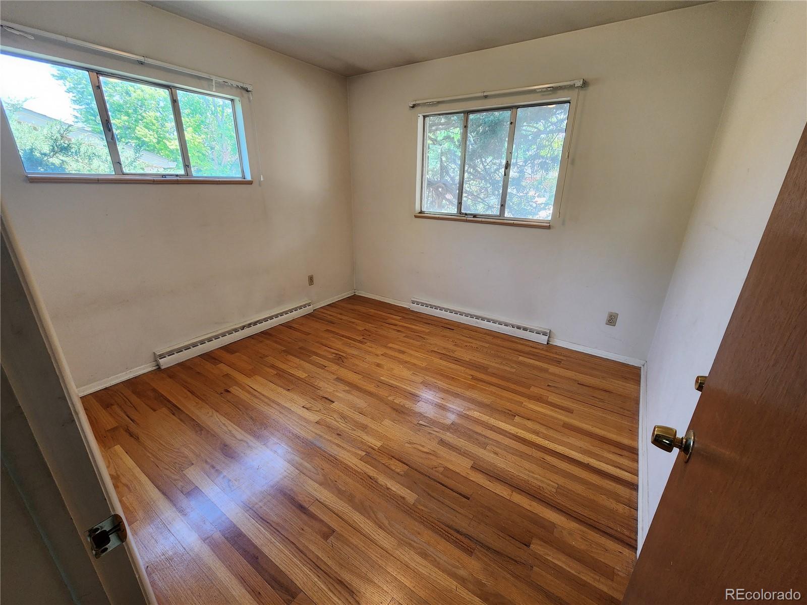 MLS Image #6 for 6525 e harvard avenue,denver, Colorado