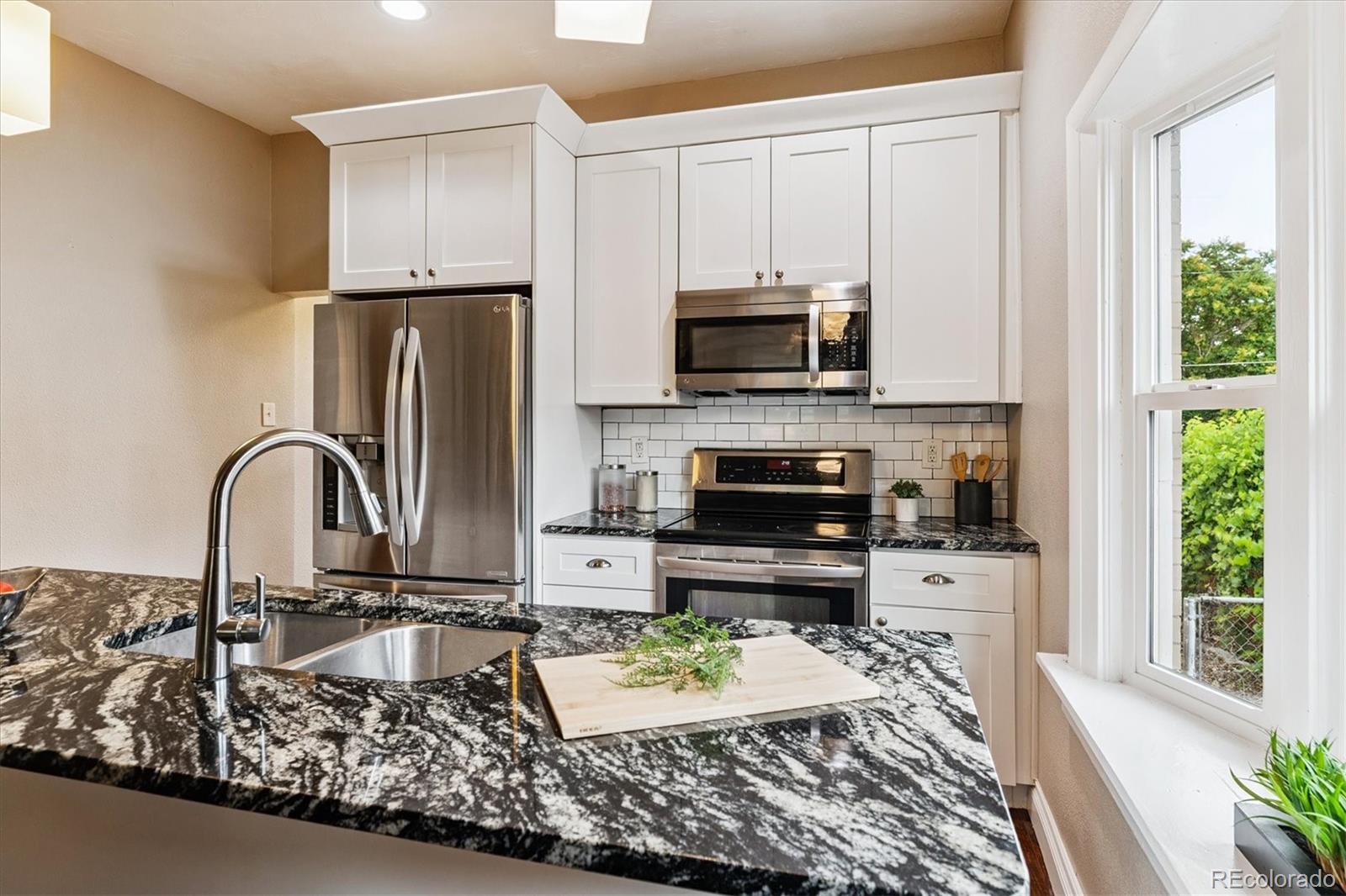 MLS Image #16 for 3832 n clay street,denver, Colorado
