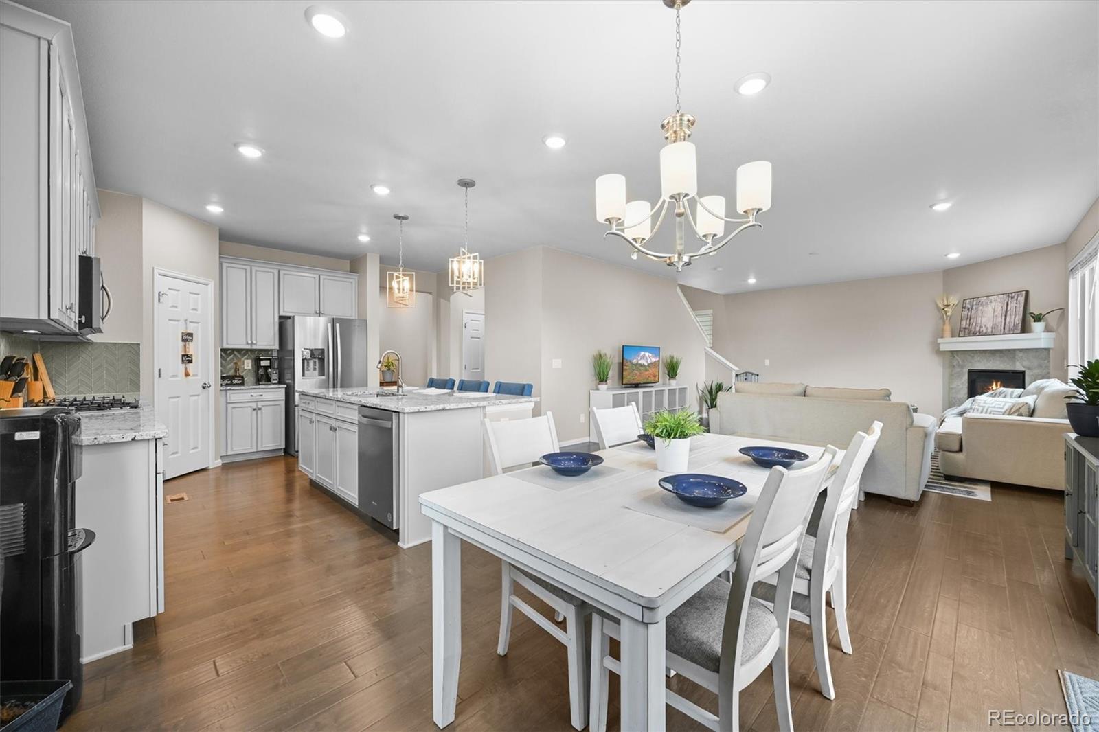 MLS Image #6 for 652  pinecliff drive,erie, Colorado