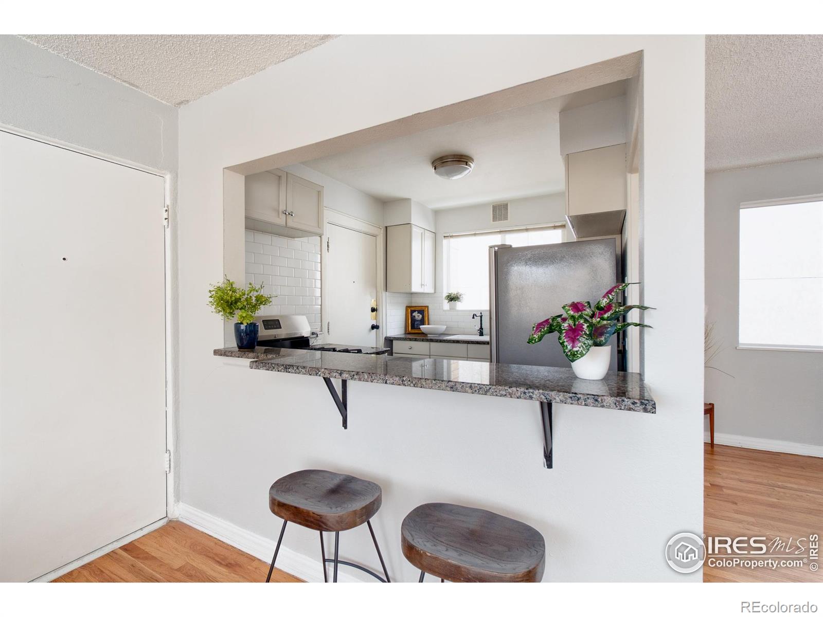 MLS Image #17 for 1100  colorado boulevard,denver, Colorado