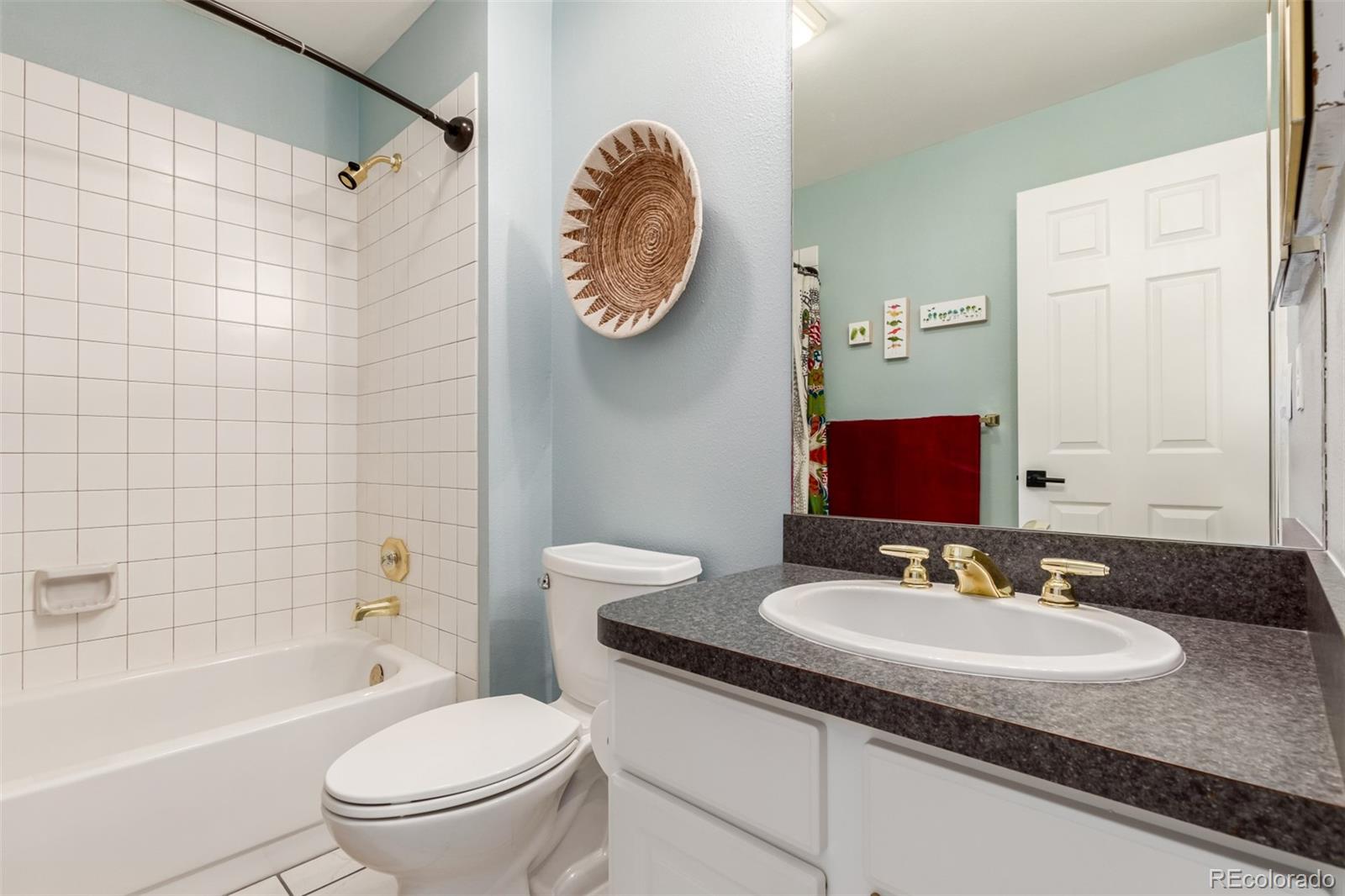 MLS Image #28 for 1633 s trenton street,denver, Colorado