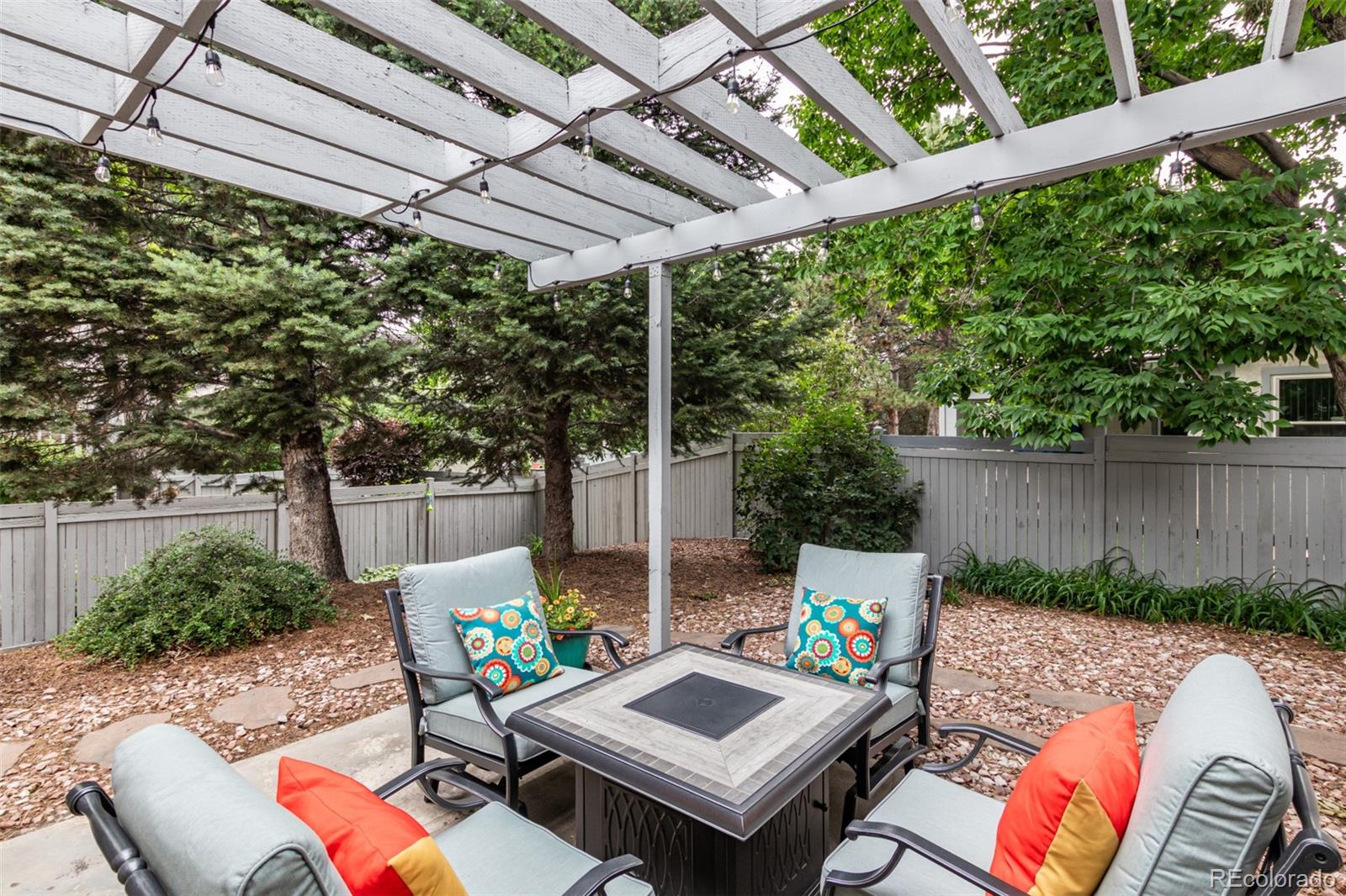 MLS Image #33 for 1633 s trenton street,denver, Colorado