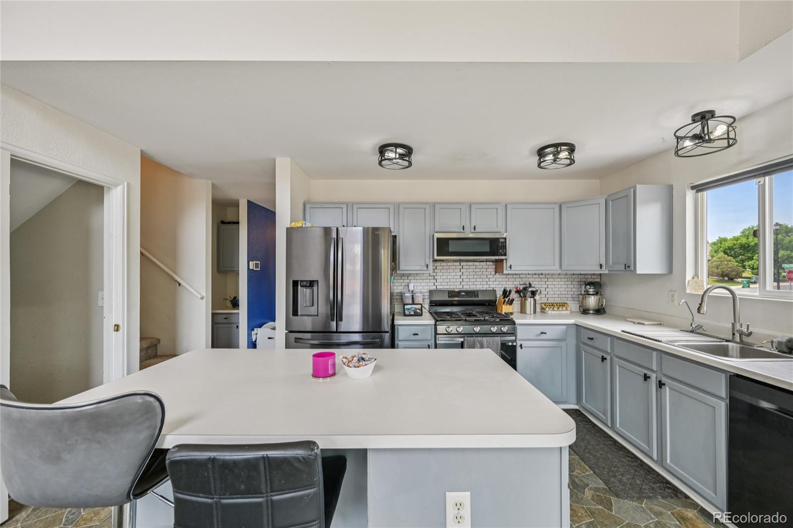 MLS Image #10 for 19707 e caspian circle,aurora, Colorado