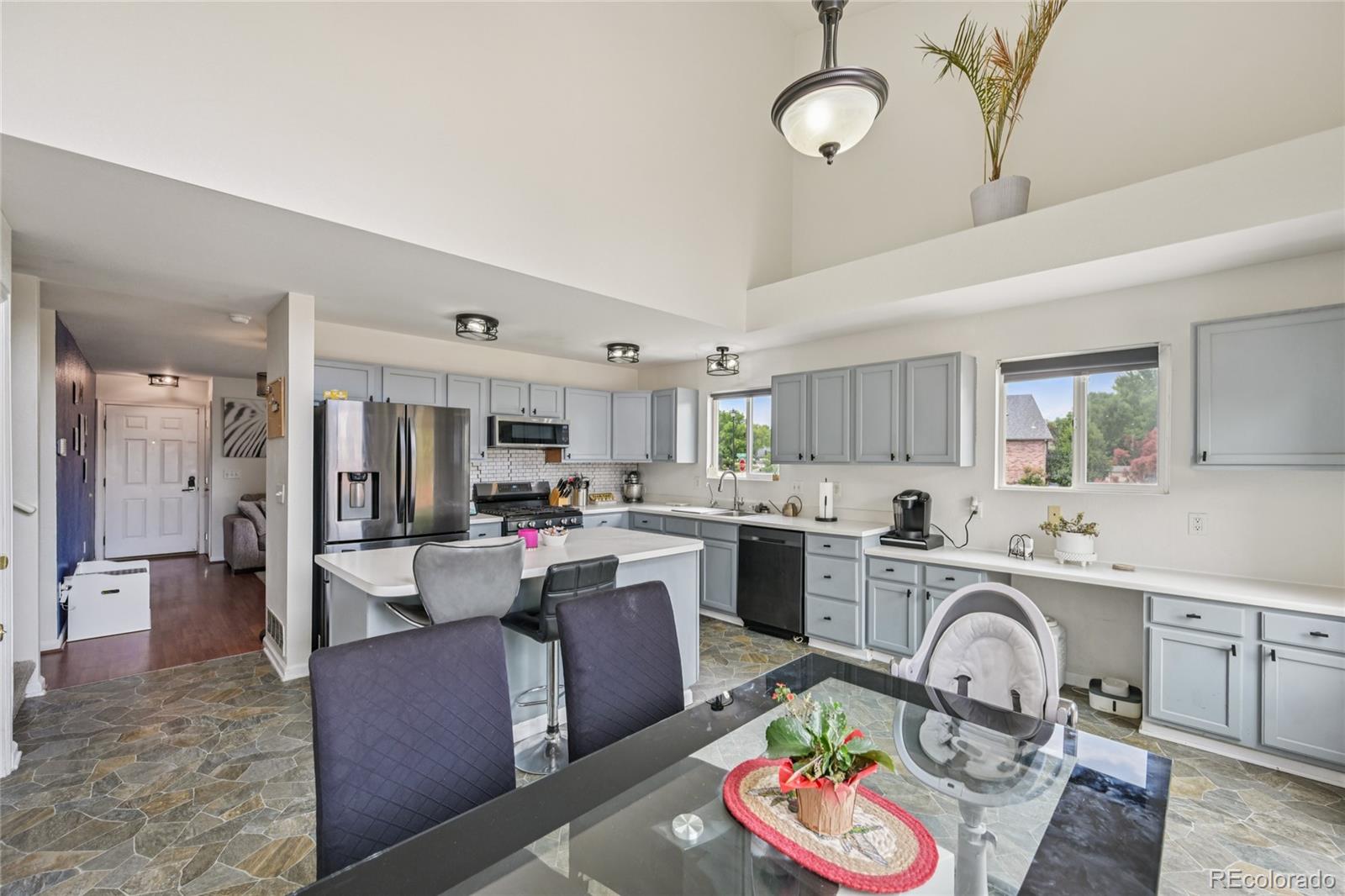 MLS Image #5 for 19707 e caspian circle,aurora, Colorado