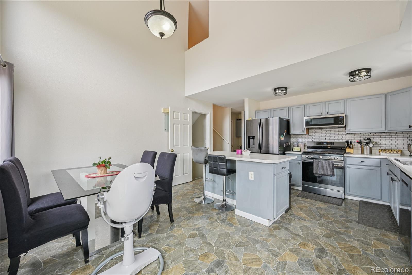 MLS Image #6 for 19707 e caspian circle,aurora, Colorado