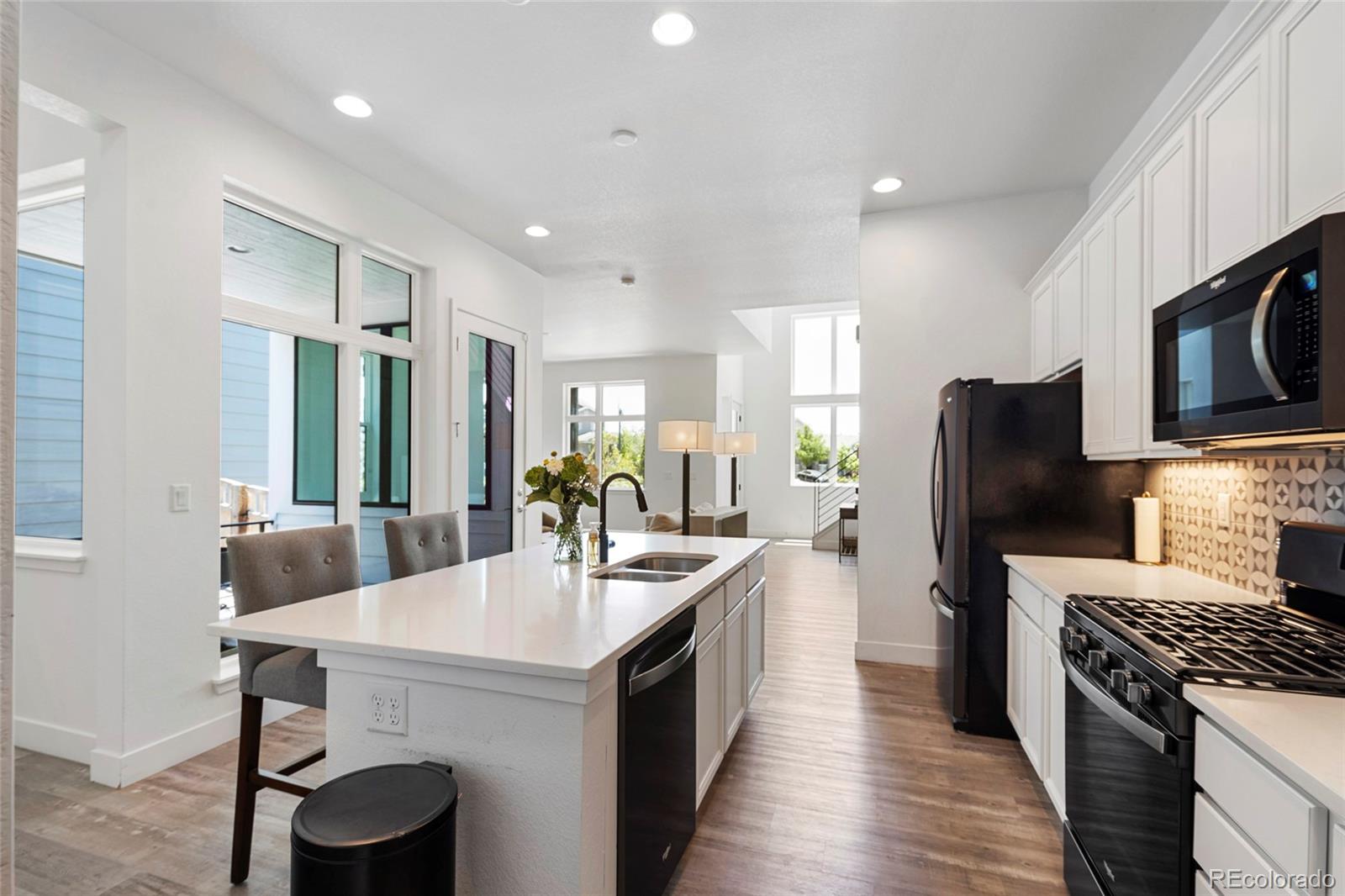 MLS Image #13 for 21405 e 59th drive,aurora, Colorado