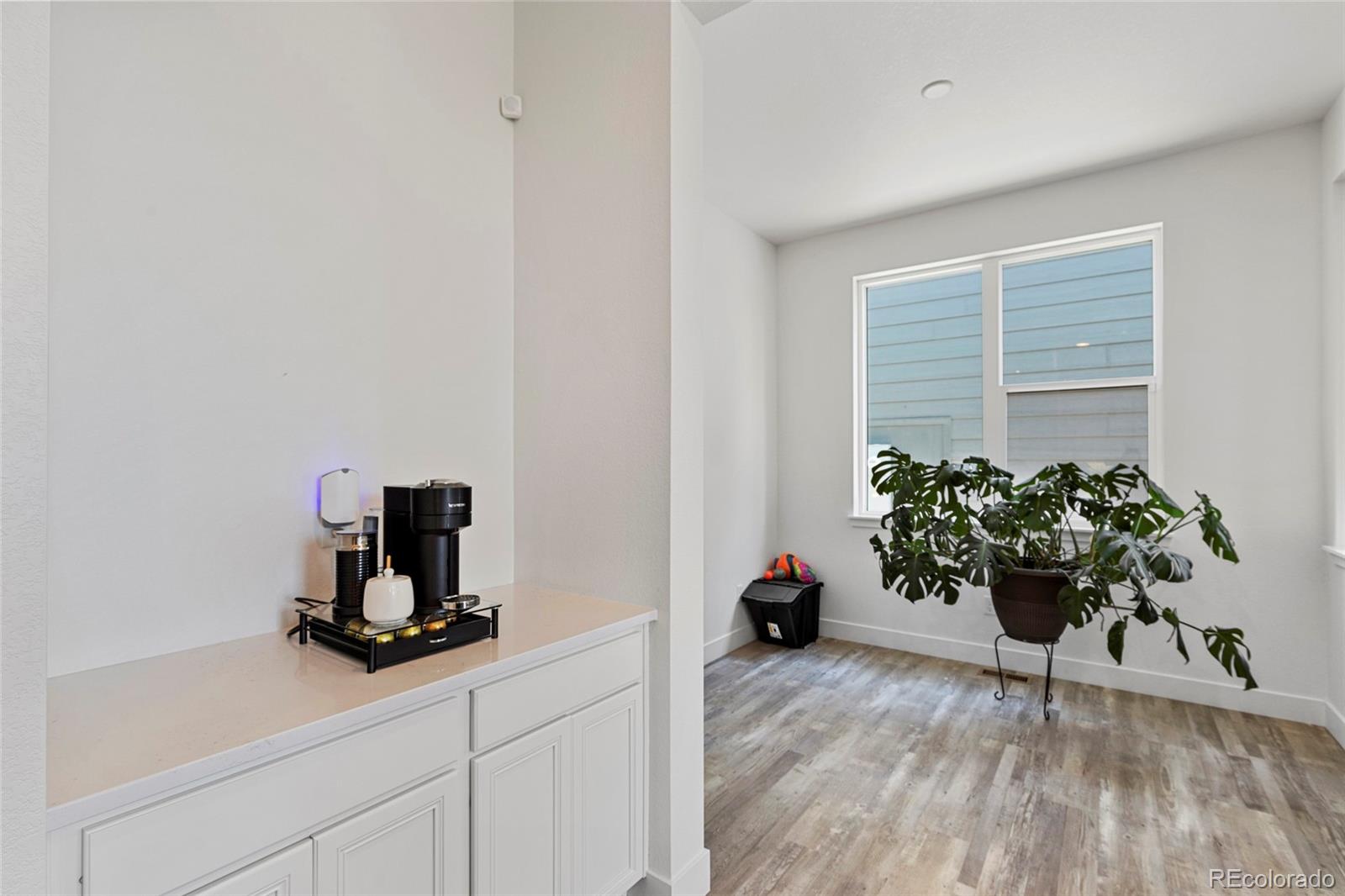 MLS Image #14 for 21405 e 59th drive,aurora, Colorado