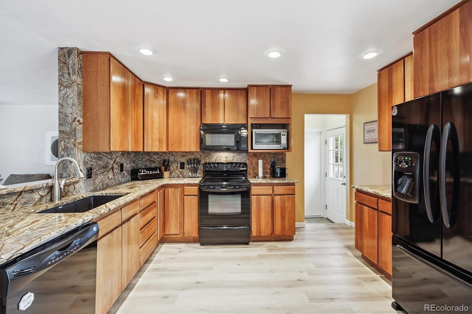 MLS Image #7 for 8460  corona street,denver, Colorado