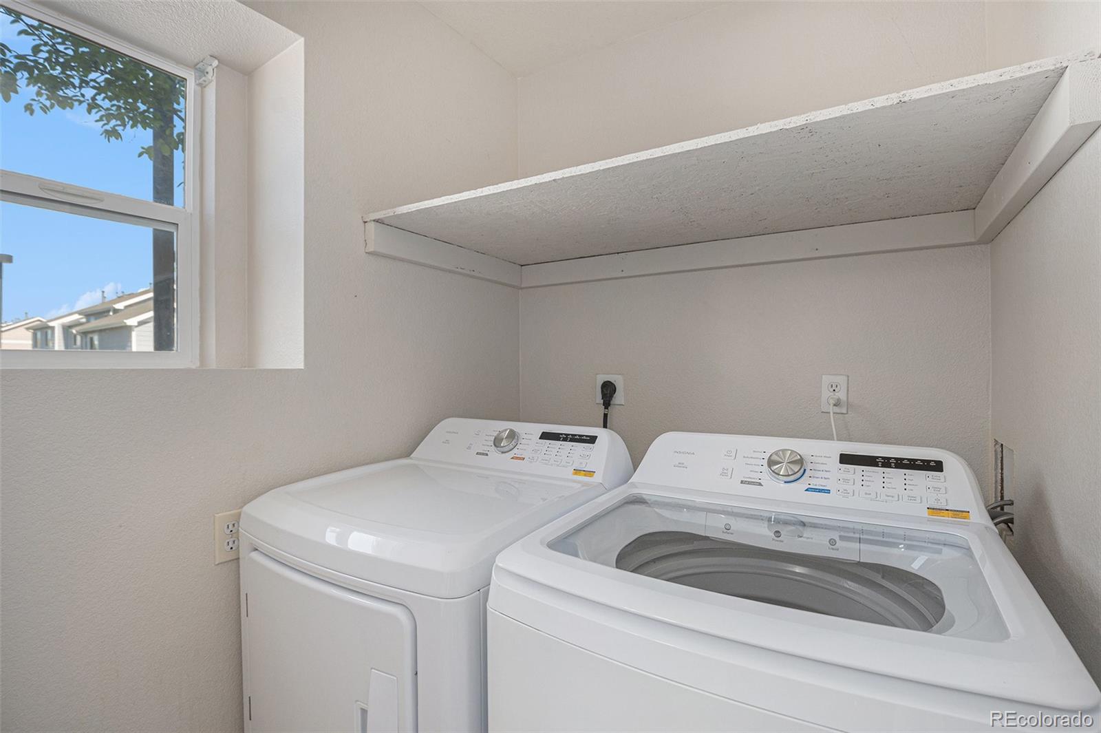 MLS Image #14 for 18954 e 57th place,denver, Colorado