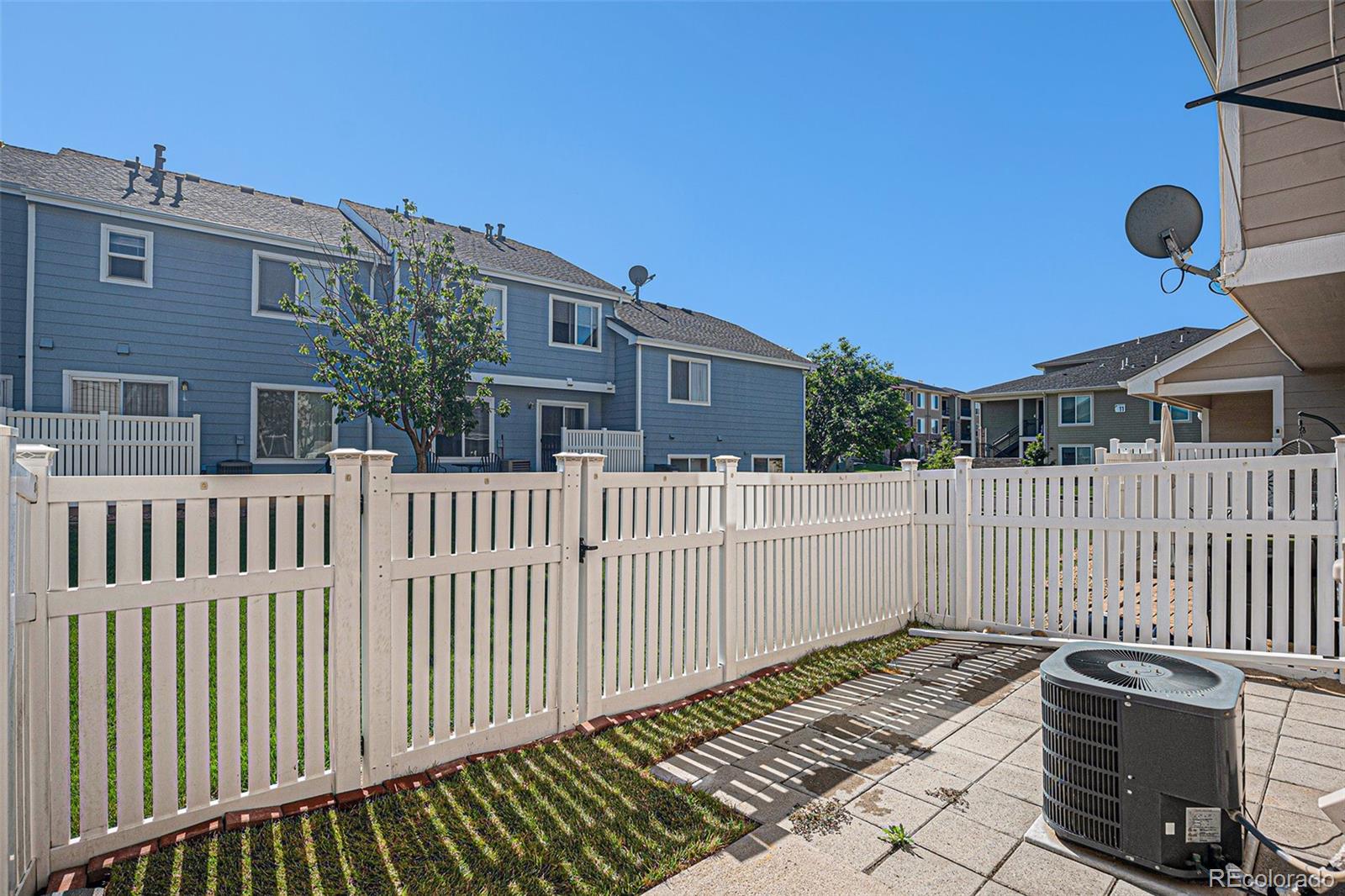 MLS Image #15 for 18954 e 57th place,denver, Colorado