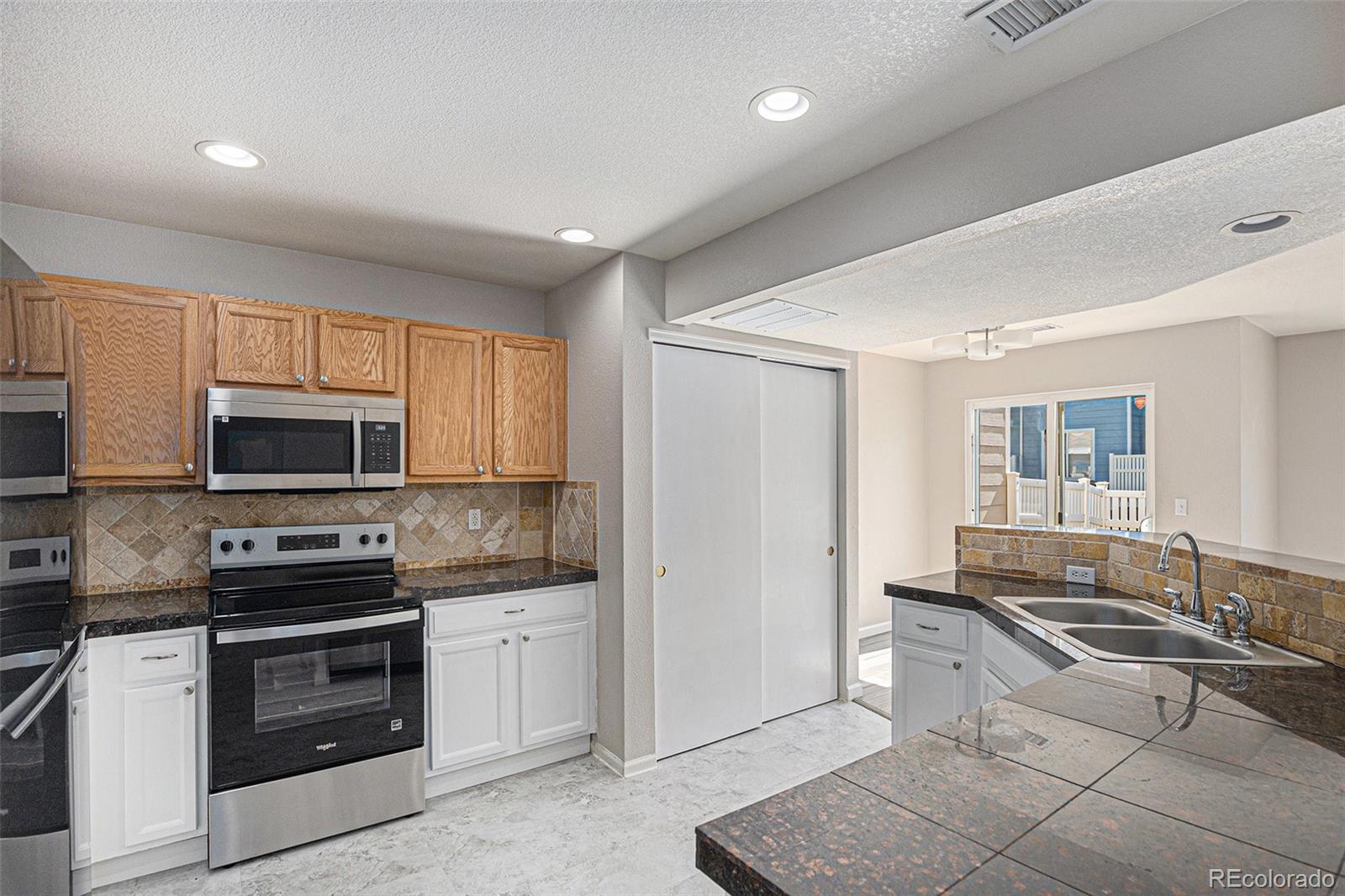 MLS Image #5 for 18954 e 57th place,denver, Colorado