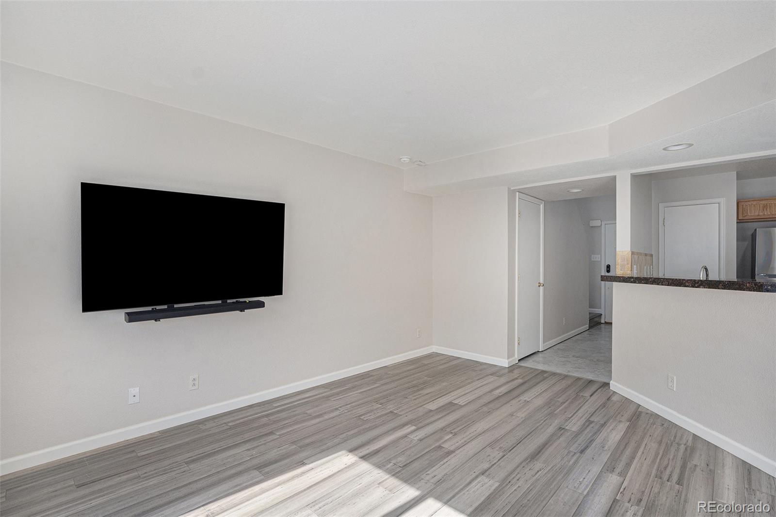 MLS Image #7 for 18954 e 57th place,denver, Colorado